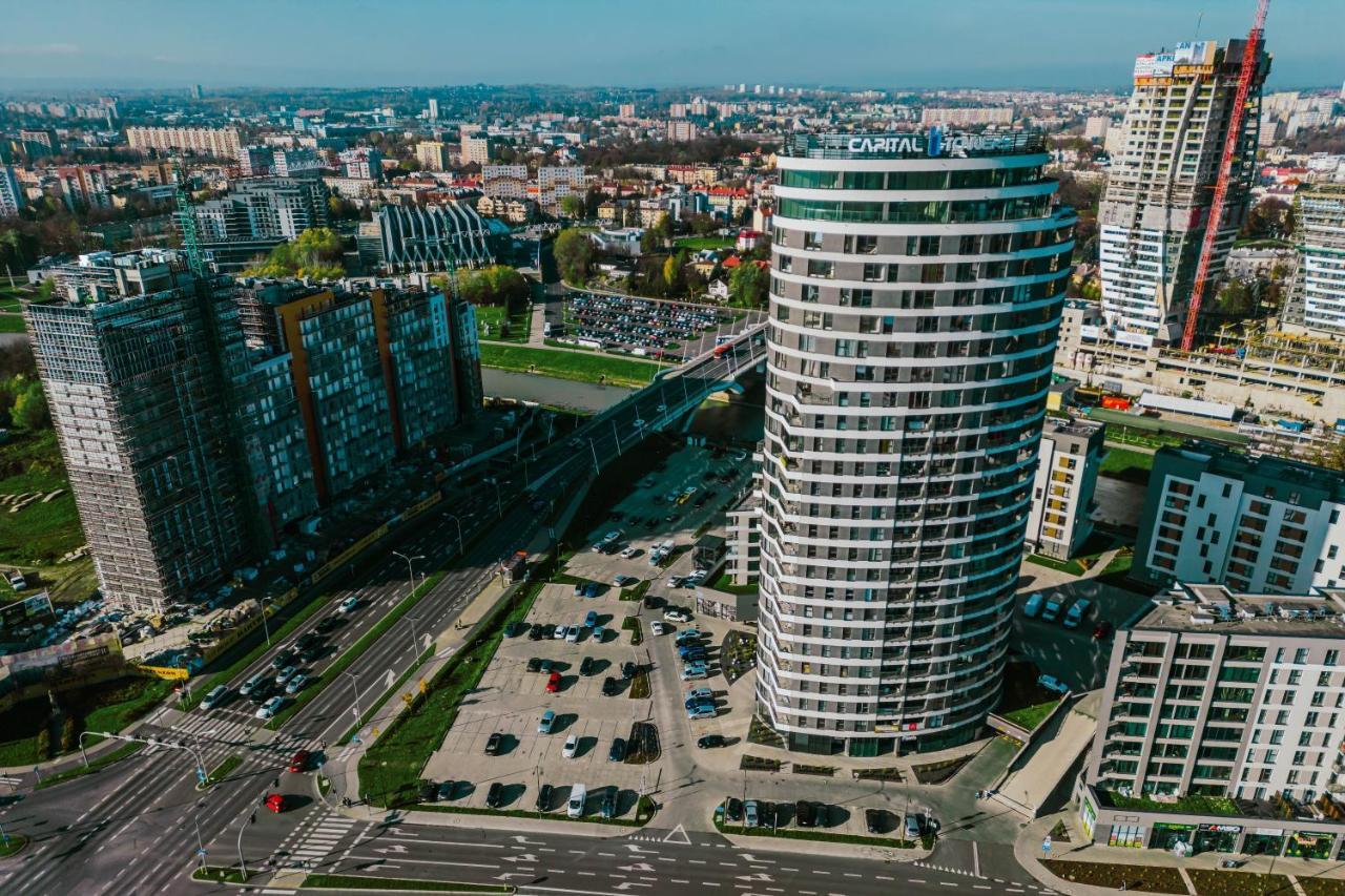 Panorama Capital Black Rzeszow Luaran gambar