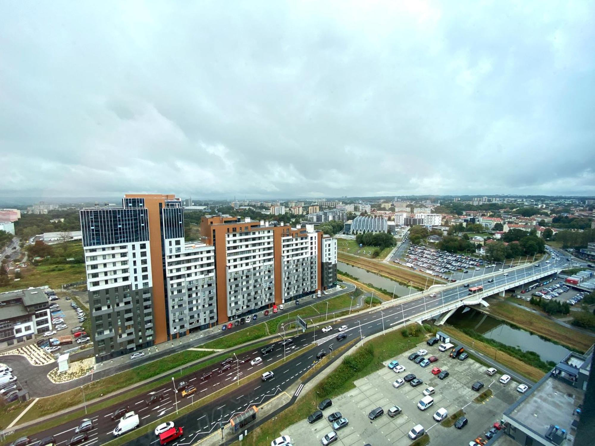 Panorama Capital Black Rzeszow Luaran gambar