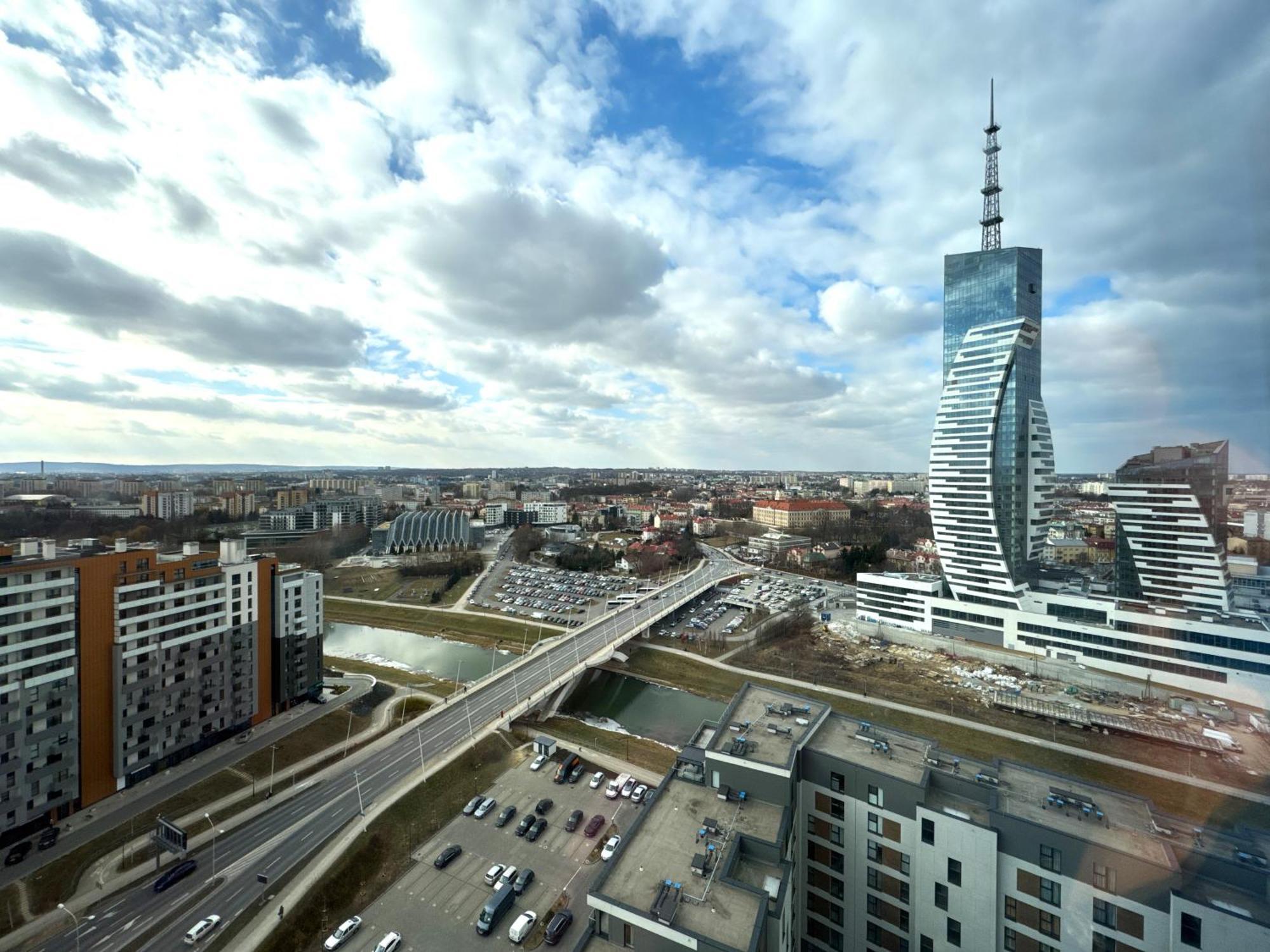 Panorama Capital Black Rzeszow Luaran gambar